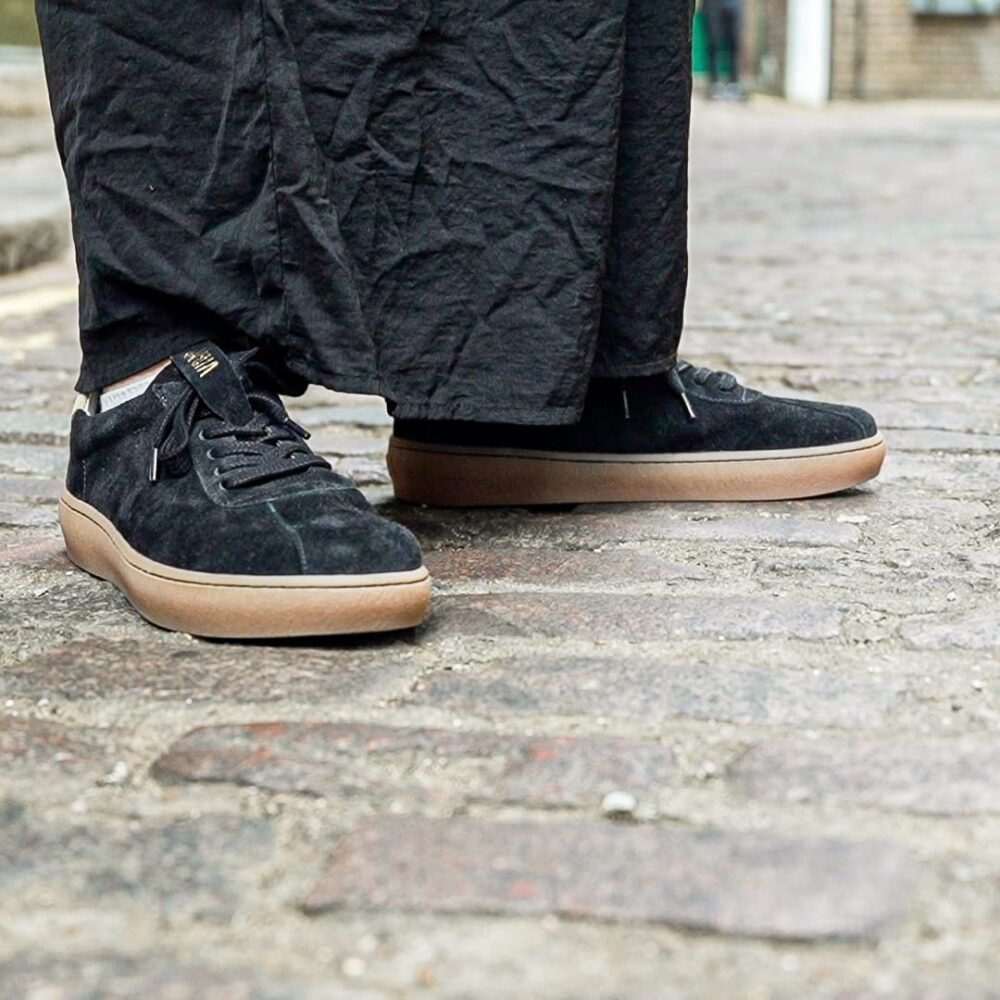 SYDNEY Bio Suede Black/Gum - Image 11