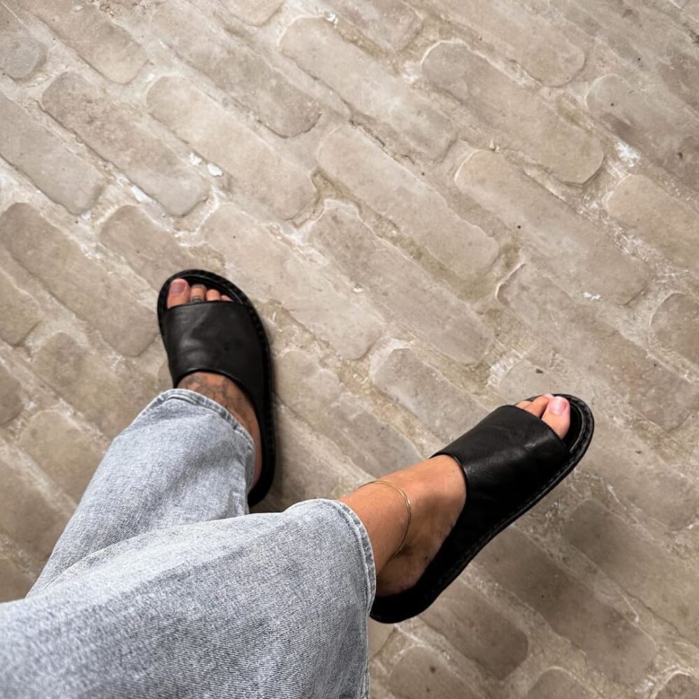 SAINT TROPEZ Leather Preto Black - Image 6