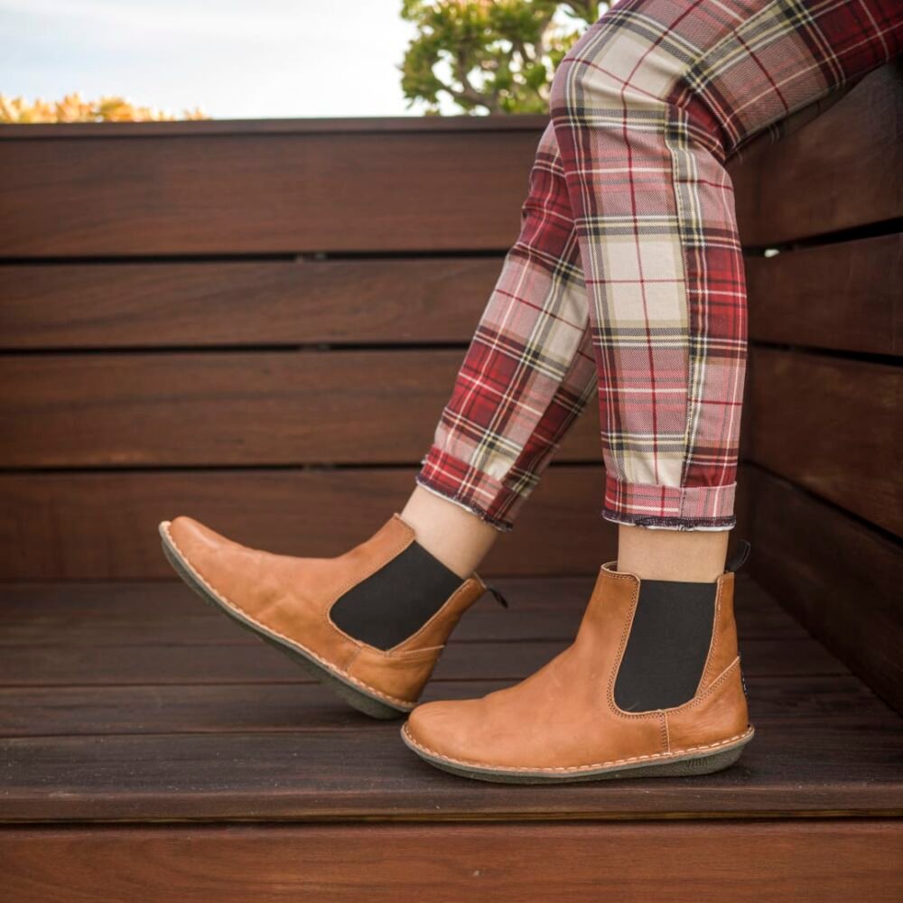 HELSINKI Leather Cognac Brown - Image 10